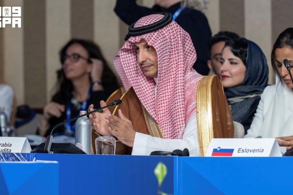 وزير السياحة يؤكد التزام المملكة بشراكاتها الراسخة مع منظمة الأمم المتحدة للسياحة