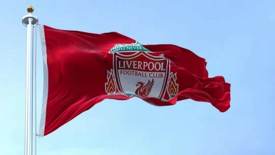 أزمة جديدة لـ«غروك».. ليفربول ومان يونايتد يجبران «إكس» على حذف منشورات مشينة
