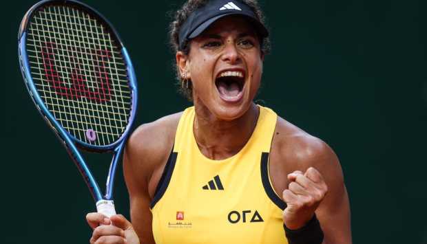 ميار شريف تواصل التألق في أنطاليا وتصعد لربع نهائي الزوجي والدور الثاني في الفردي