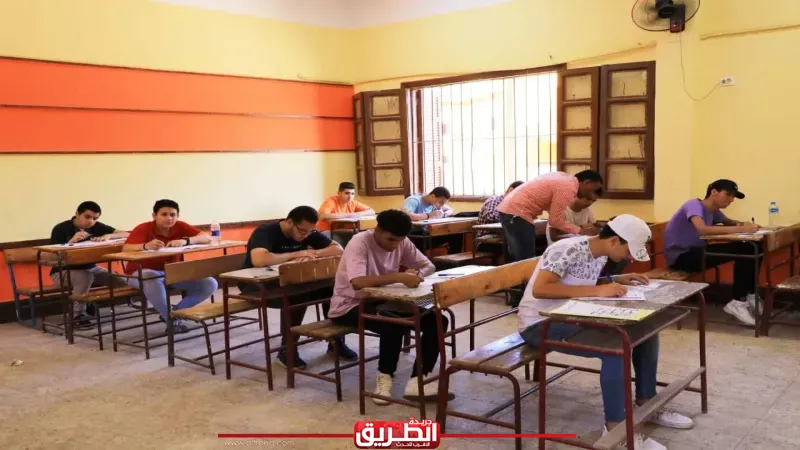 أبرز ضوابط وزارة التربية والتعليم لاستخدام السماعات الطبية