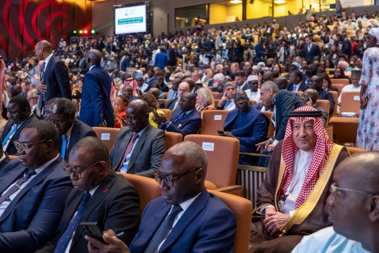 نيابةً عن وزير الخارجية.. نائب وزير الخارجية يشارك في الدورة العاشرة للمنتدى الدولي للسلم والأمن في داكار