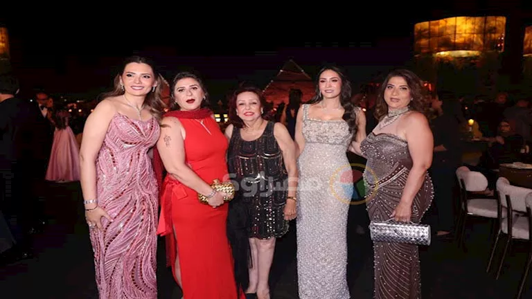 نجوم الفن يحتفلون مع عماد زيادة بزفاف ابنة شقيقه