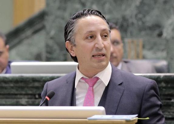 جو 24 : أبو رمان يفتح ملف تصدير سيارات مرهونة ، ويوجه سؤالا نيابيا لوزارة المالية ودائرة الجمارك