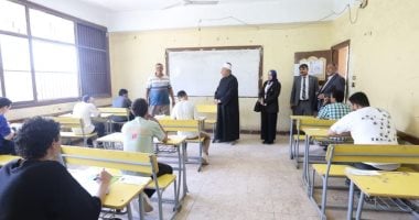 بدء لجنة الرياضيات البحتة بامتحان القسم العلمى للشهادة الثانوية الأزهرية