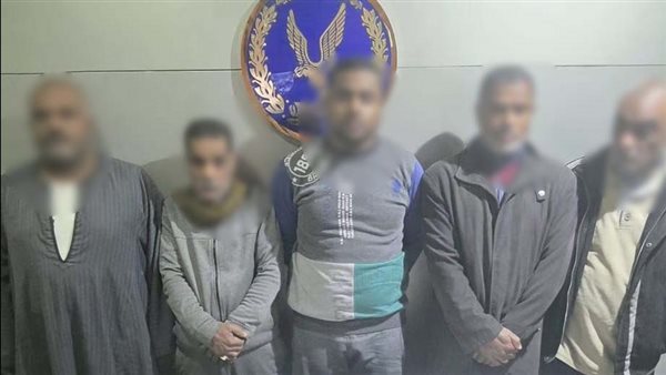 مشاجرة بالأسلحة البيضاء في الإسكندرية بسبب إغلاق باب عقار