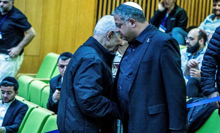 شريكان بإبادة غزة.. نتنياهو يرفض أي صلاحية قضائية لإقالة بن غفير