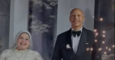 احتفال عمرو الجزار لاعب الأهلى بحفل زفافه وسط أهله وأصدقائه