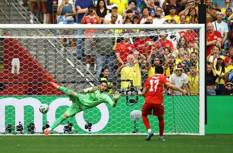 سويسرا إلى ربع النهائي على حساب كولومبيا بركلات الترجيح