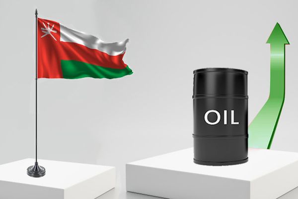 سعر نفط عُمان يرتفع دولارًا أمريكيًّا و94 سنتًا