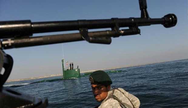 قائد البحرية الإيرانية: وجود قواتنا الفاعل يضمن استقرار مسارات الطاقة والتجارة الحيوية