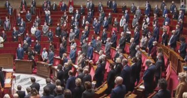 الجمعية الوطنية الفرنسية تقر بالإجماع إعادة الأعمال الفنية المنهوبة خلال الاستعمار