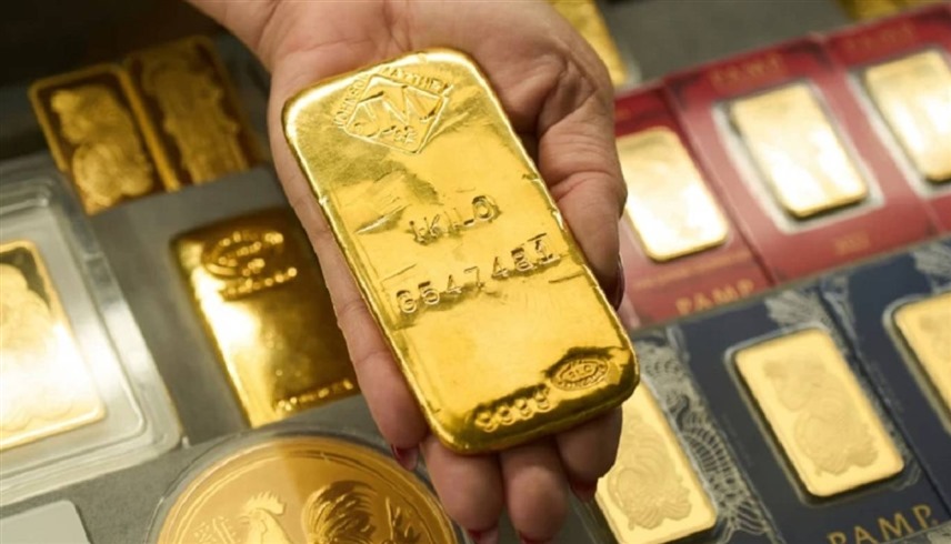 هبوط الذهب بعد تضاؤل الآمال في خفض أسعار الفائدة