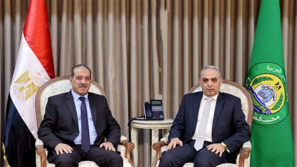 في أول لقاء رسمي، محافظ الإسماعيلية يستقبل مدير الأمن لتقديم التهنئة