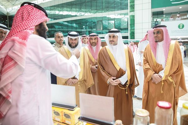 نائب وزير «البيئة»: المملكة تنتج 7,786 طناً من العسل الطبيعي