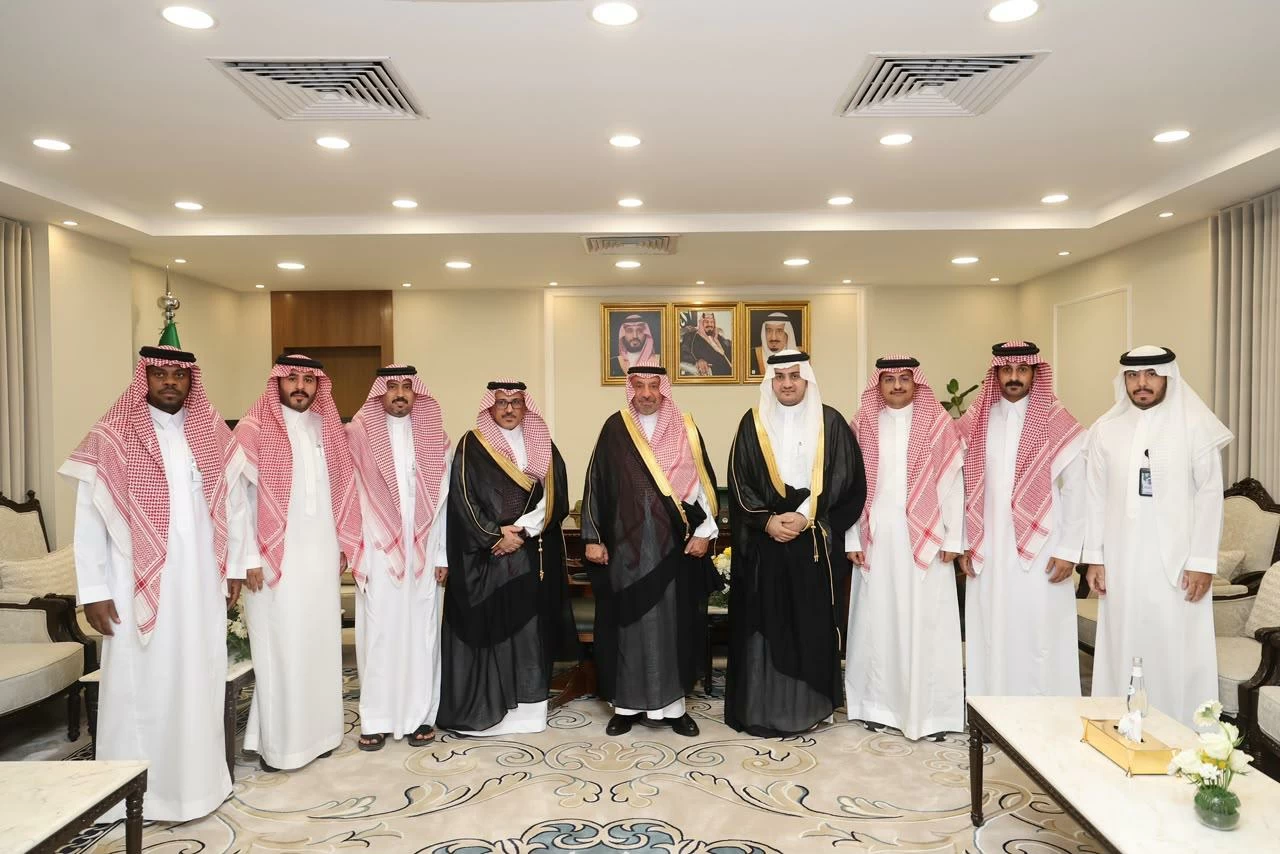 جلوي بن عبدالعزيز يهنئ نادي نجران ويؤكد أهمية التوسع في المنشآت والبرامج الرياضية