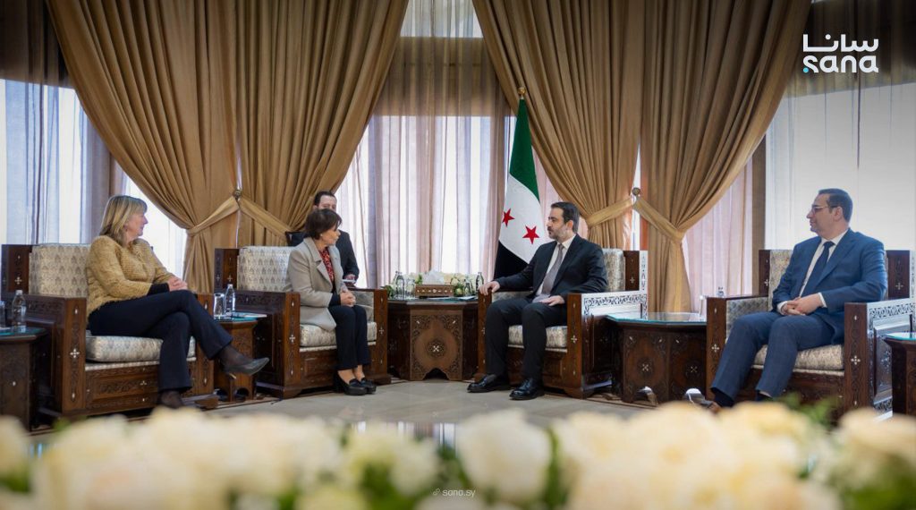 وزير الخارجية يستقبل وفد لجنة التحقيق الدولية المستقلة بشأن سوريا