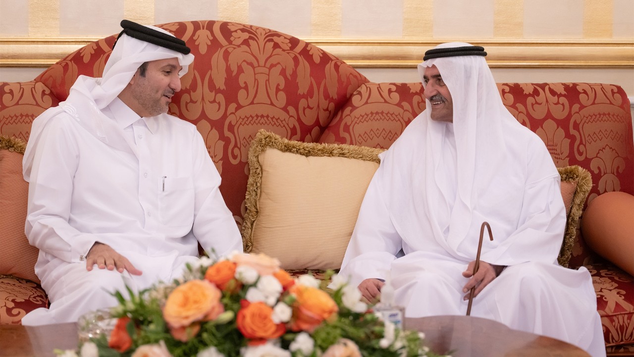 حمد الشرقي يواصل تلقي تهاني الشيوخ والمسؤولين والمواطنين بالعيد