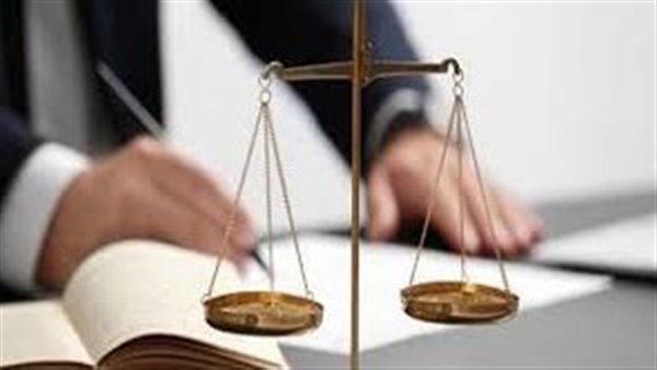 وضع الهاتف في سقف الحمام، إحالة عامل نظافة للنيابة لتصويره السيدات بمستشفى شهير بأكتوبر