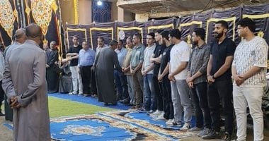 أسرة طالبة الطيران منار أشرف تتلقى العزاء وسط حالة من الحزن