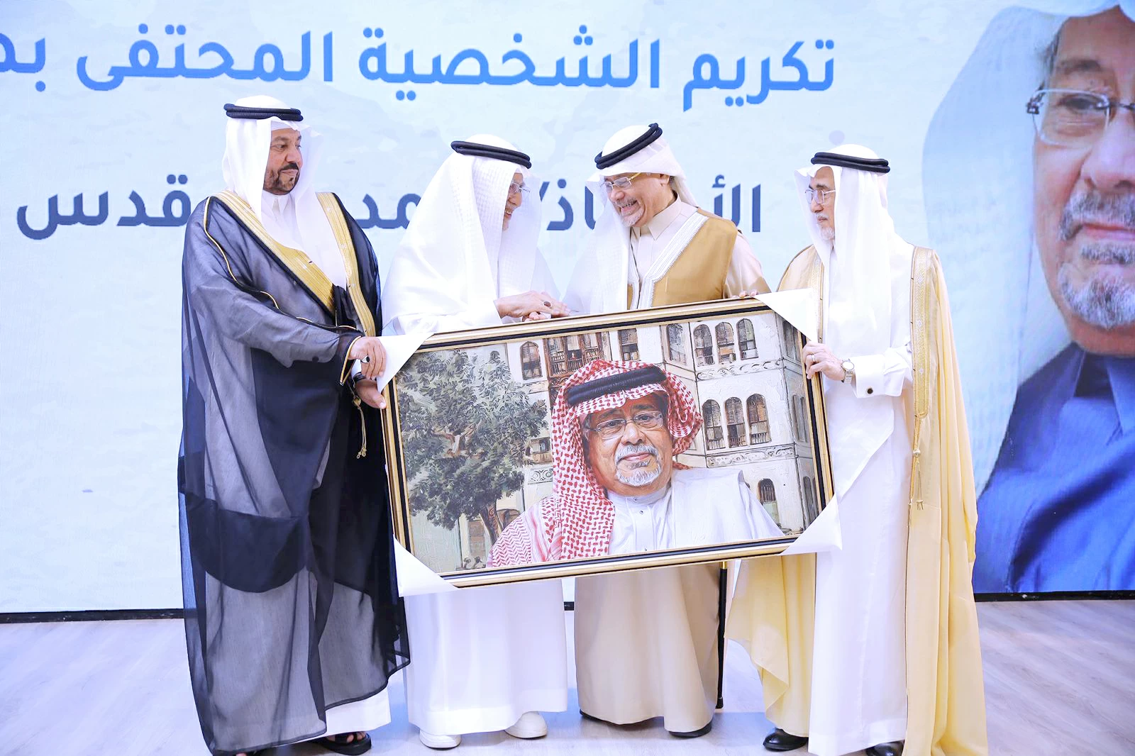 محمد علي قدس.. سيرة سردية بين التحول والالتزام الثقافي