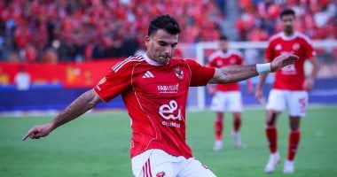 من الزمالك إلى الأهلى.. ذكرى أول مباراة لزيزو بالقميص الأحمر
