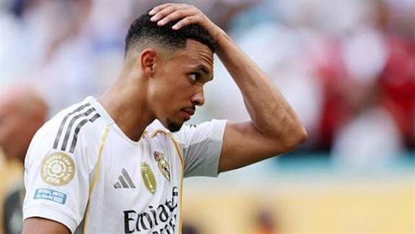 هل انتهت مسيرة ألكسندر أرنولد مع منتخب إنجلترا؟