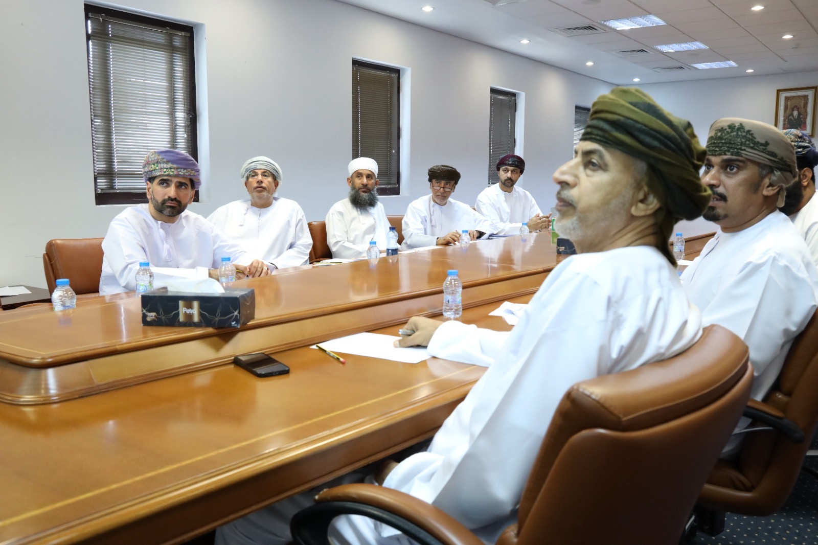 فريق العنونة بولاية مسقط يناقش مسميات الشوارع ضمن مشروع العنونة الوطني