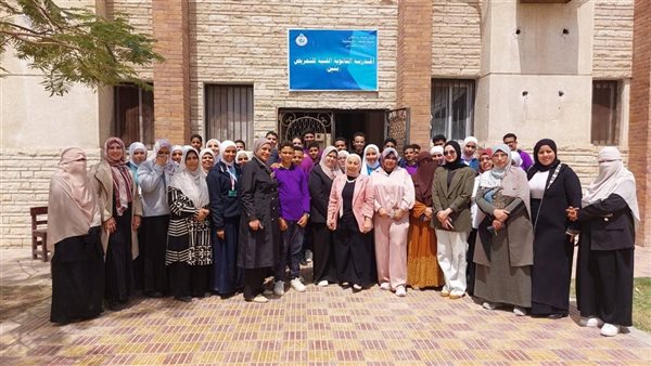 وكيل الصحة بالإسماعيلية تتابع فاعليات مسابقة "أوائل الطلبة لمدارس التمريض"