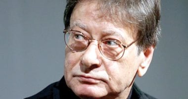 ذكرى ميلاد محمود درويش.. شاعر أبرز القضية الفلسطينية فى قصائده
