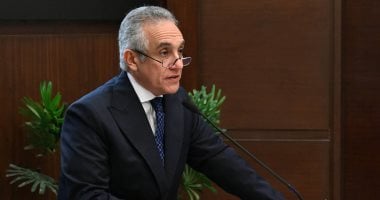 جولة مفاجئة من مساعد وزير العدل لمقر مصلحة الشهر العقارى للوقوف على سير العمل