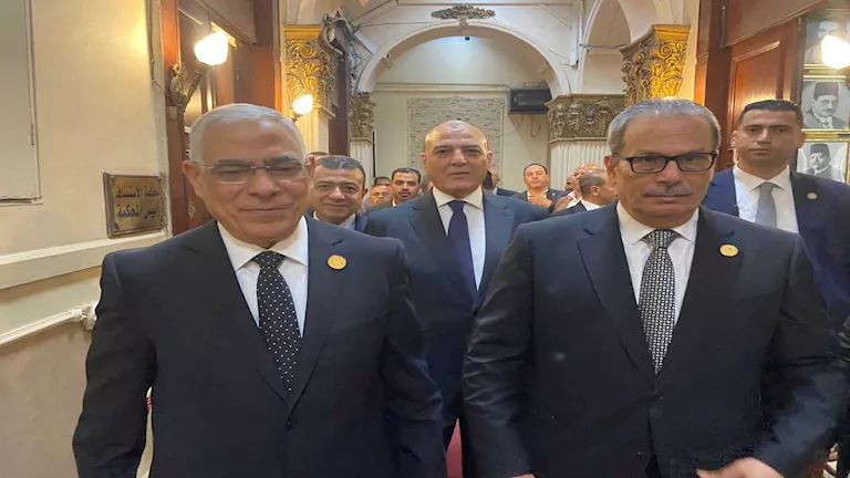 رئيس استئناف القاهرة يستقبل النائب العام بمقر المحكمة