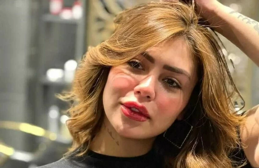 من المحتوى المخالف إلى غسل الأموال.. محاكمة هدير عبدالرازق 28 الجاري