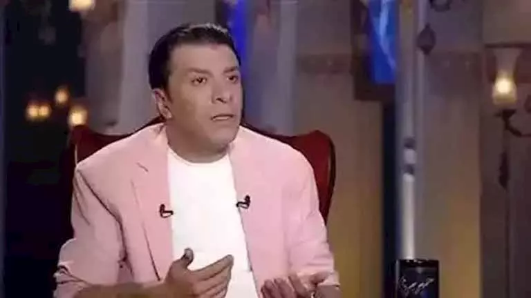 نقيب الموسيقيين يعلق على ظهور زياد ظاظا بملابس مثيرة على المسرح
