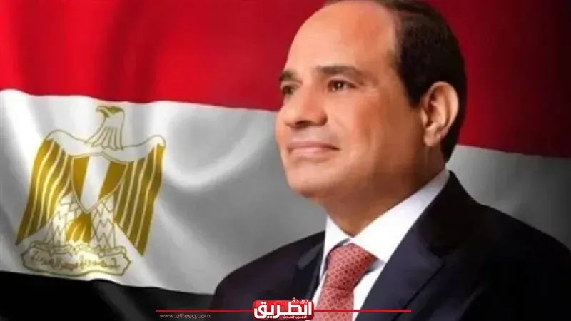 قرار جمهوري بترقية قائدي القوات البحرية والجوية إلى رتبة فريق