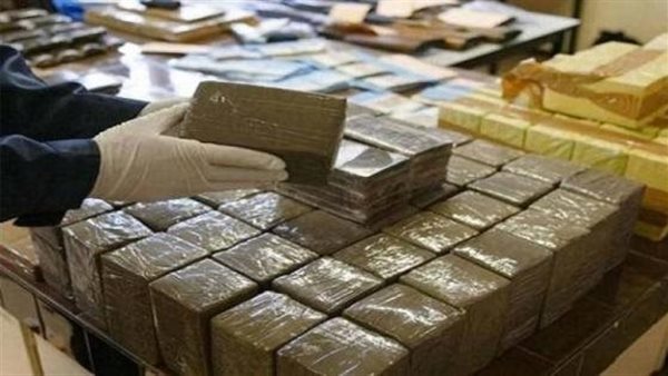 ضبط مالك جيم شهير بحوزته مواد مخدرة خلال حملة أمنية بالغربية