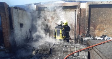 السيطرة على حريق مكتب شحن موبيليا فى حدائق القبة