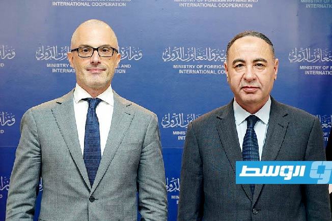 الباعور يبحث مع أورلاندو تعزيز التعاون