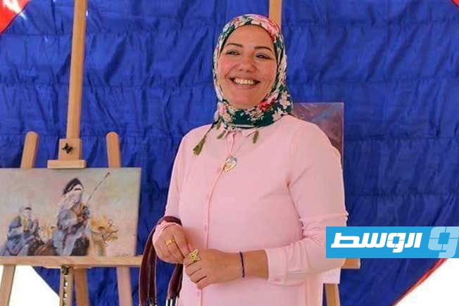 «ما لم تقله الحرب».. خلود الفلاح توثق الذاكرة الليبية عبر الشعر والفن التشكيلي
