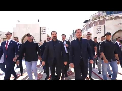 رئيس الوزراء يشارك في تشييع الجثمان الطاهر للمرجع الشيخ محمد إسحاق الفياض في مدينة الكاظمية المقدسة