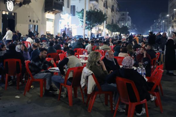 حكومة مصر تنفي عزمها قطع خدمات الإنترنت ليلاً