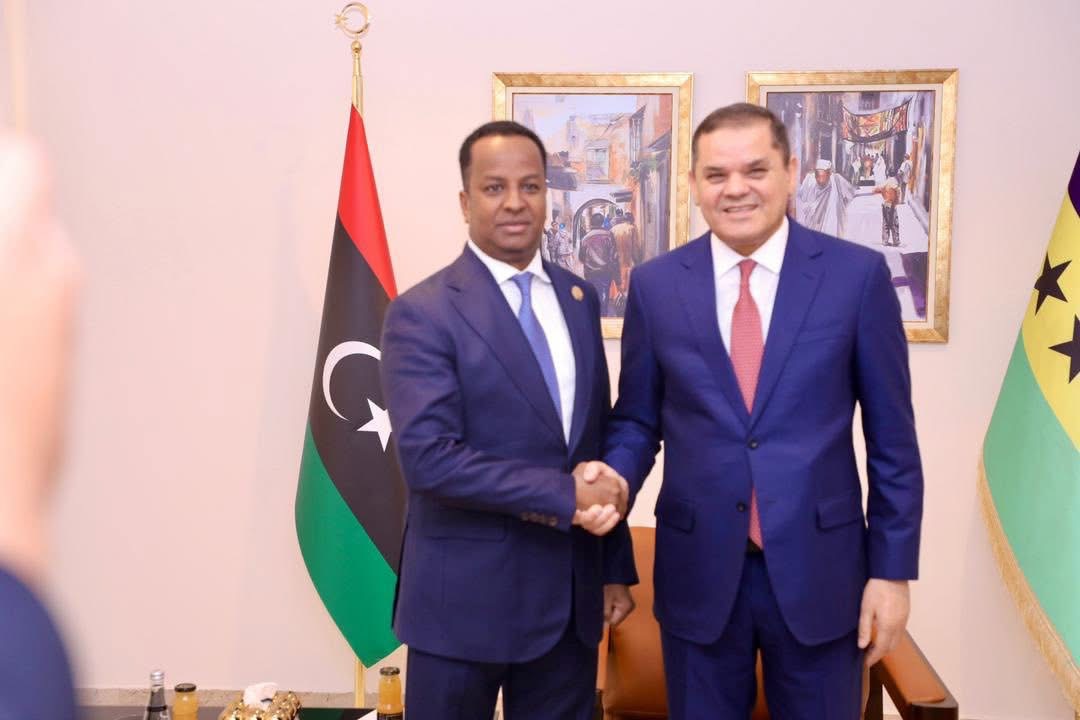 وزير الخارجية يلتقي رئيس مجلس الوزراء الليبي