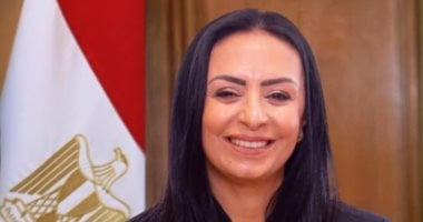 وزيرة التضامن تتابع الاستعدادات النهائية لافتتاح معرض ديارنا للحرف اليدوية بمارينا