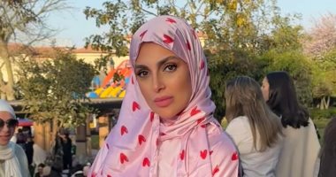 إسراء عبد الفتاح تنعى والد حمدى الميرغنى