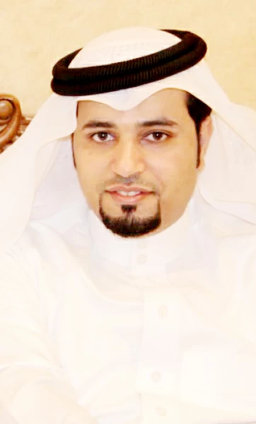 قبر شاعر أحسائي في عُمان !