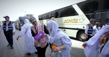 الحجاج يبدأون مناسك الحج غدا بـ«يوم التروية».. استنفار خدمى بـ «منى».. طوق أمنى على مداخل مكة والمشاعر.. الاستعداد للوقوف بعرفات لأداء ركن الحج الأعظم.. عدد الحجاج يتجاوز الموسم الماضى