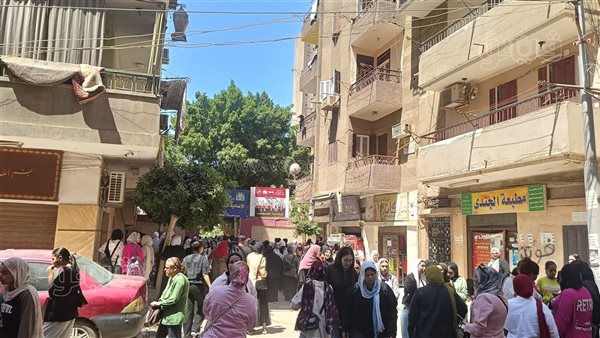 طلاب الشهادة الإعدادية بالشرقية يؤدون اليوم امتحان "الهندسة"