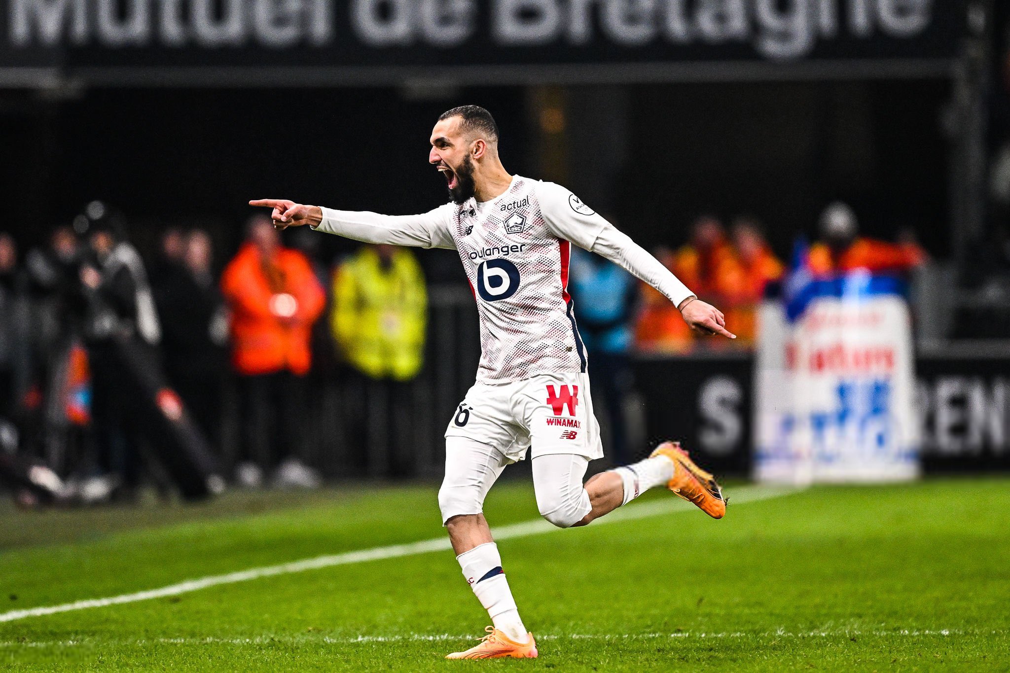 بن طالب يعود والقلق يزول.. الدور الآن على إقناع بيتكوفيتش