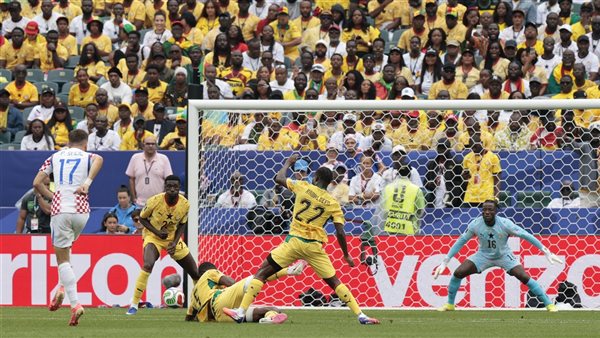 منتخب كرواتيا يفوز على غانا 1/2 ويصعد لدور الـ 32 في كأس العالم
