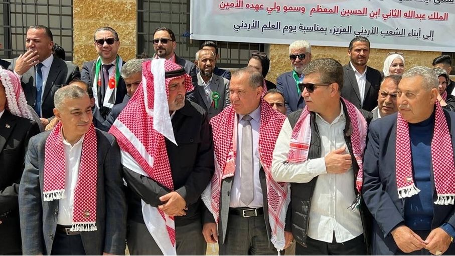 محافظة جرش تحتفل بيوم العَلَم