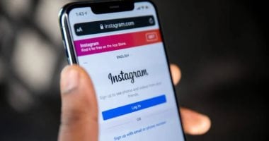إنستجرام تعمل على ميزة تبديل الوجوه بالذكاء الاصطناعى